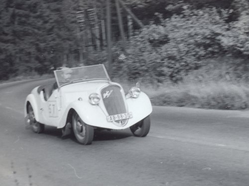 Zbraslav 1973, táta v ostrém tempu nad Baněmi